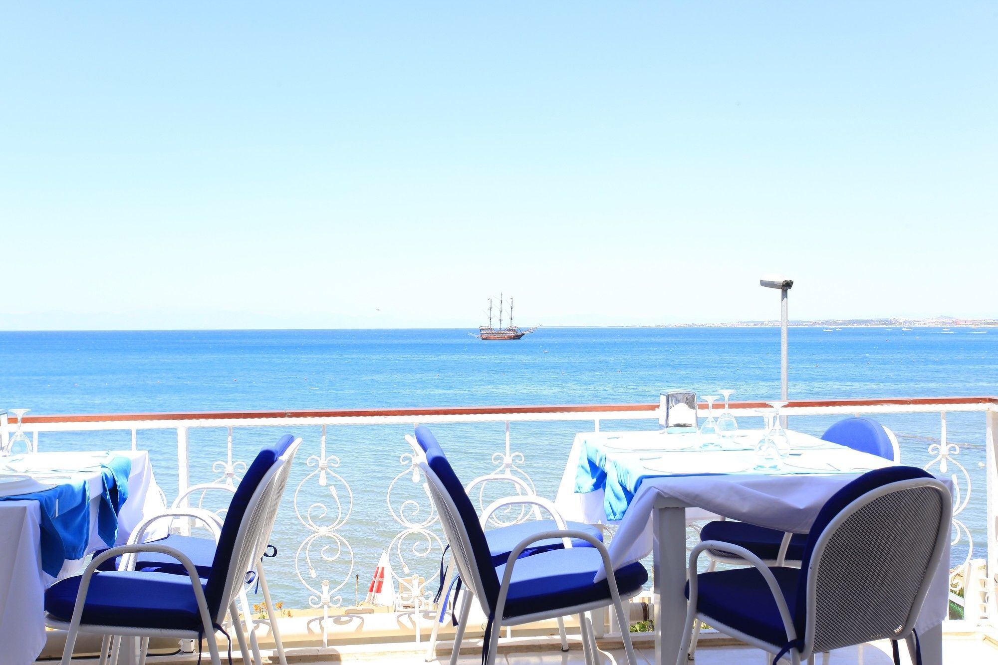 Kuba Beach Hotel Side Exterior foto